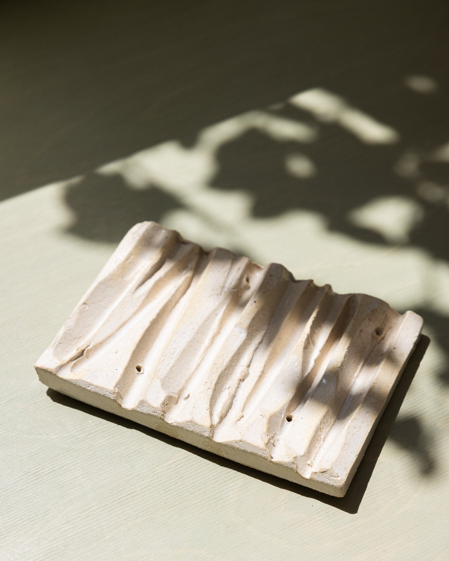 Ceramic soap dish - Handmade